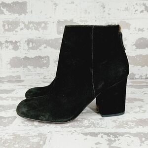 Nine West Genevieve Black Suede Heeled Back Gold Zip Ankle Booties T152